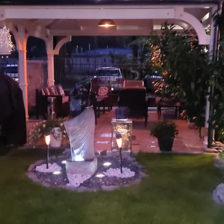 Róża Wiatrów Kwatera prywatna *